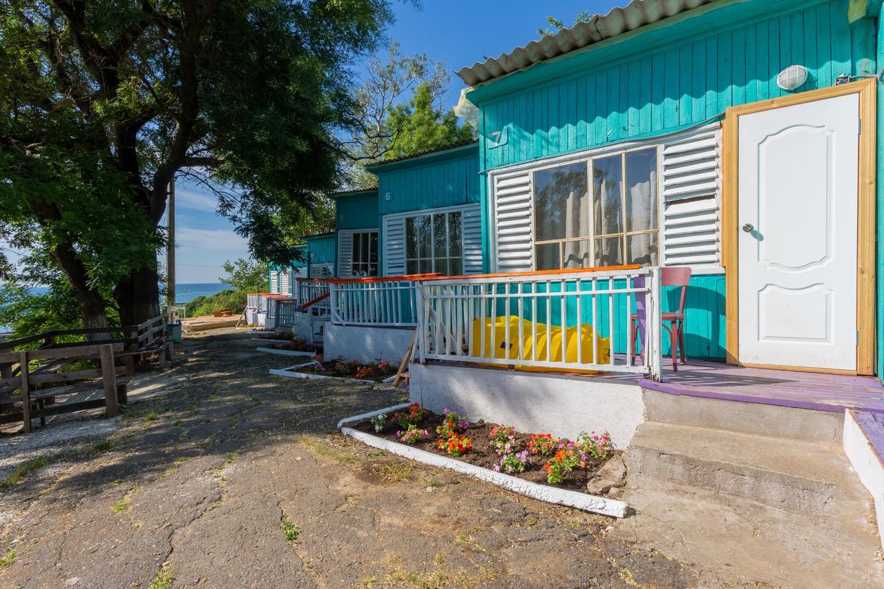 Steller Hostel & Camping Odessa Exteriör bild